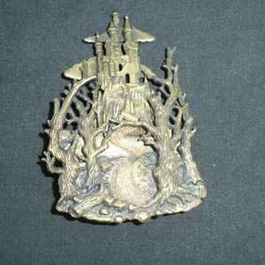 Castle Brooch